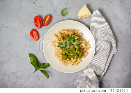 fizulini pasta with chicken fizulini pasta with chicken 43421934