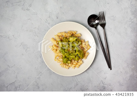 fizulini pasta with chicken fizulini pasta with chicken 43421935