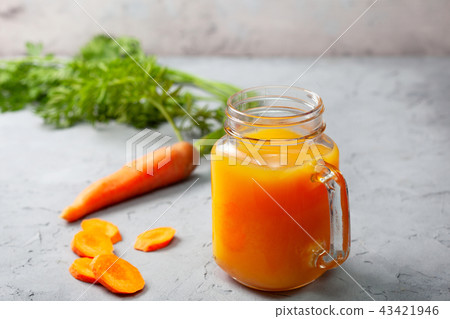 carrot juice 43421946
