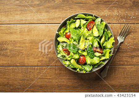 Salad avocado 43423154