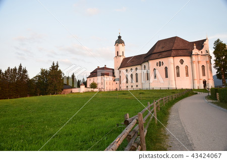 Germany World Heritage Site We's Church Evening View (Bees Church) Germany World Heritage Site We's Church Evening View (Bees Church) 43424067