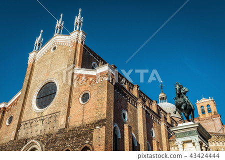 Basilica di San Giovanni e Paolo in summer, Venice 43424444