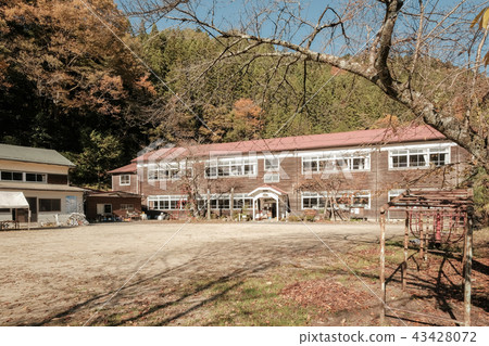 Old Kisawa primary school 43428072