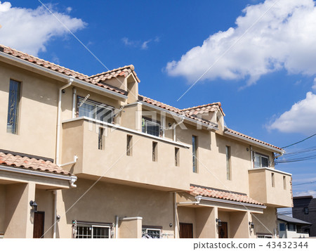 Apartment 43432344