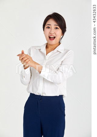 Twenties, 30s, surprised, surprised 43432633