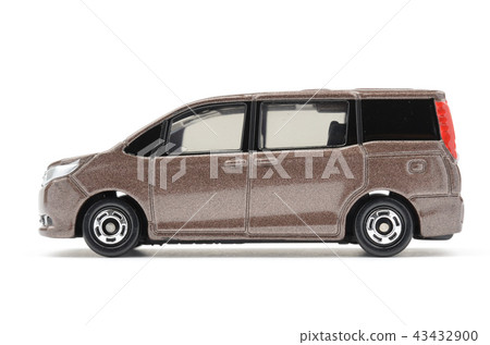 Car image 43432900