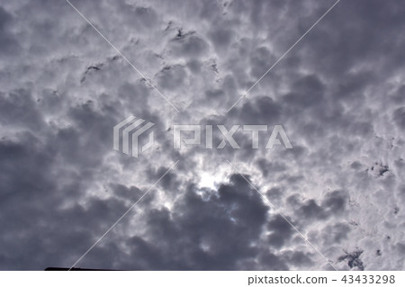 風雨如磐的天空2018年6月 43433298