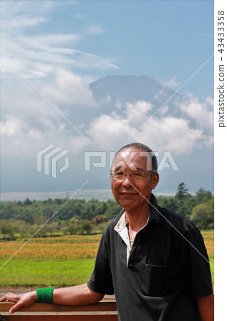 富士老人 43433358