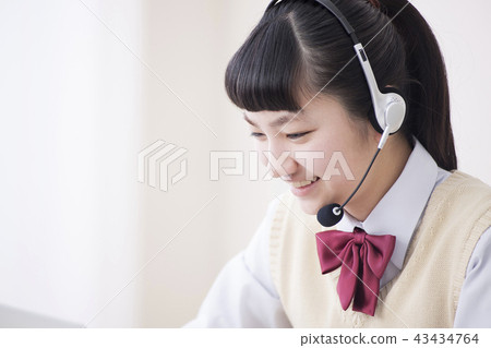 學習形象(在線學習) 學習形象(在線學習) 43434764