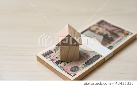 House House 43435333