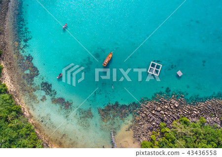 turquoise water sea island summer vacation 43436558