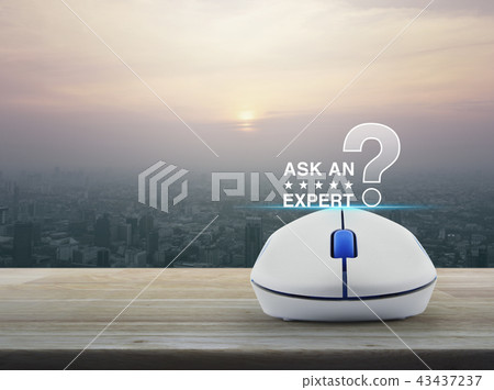 Ask an expert with star and question mark icon 43437237