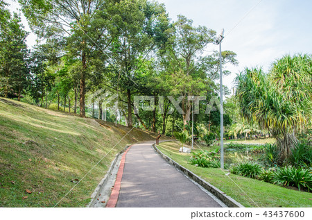 Kuala Lumpur Perdana Botanical Gardens,Malaysia. 43437600