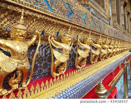 At the emerald temple 43438437