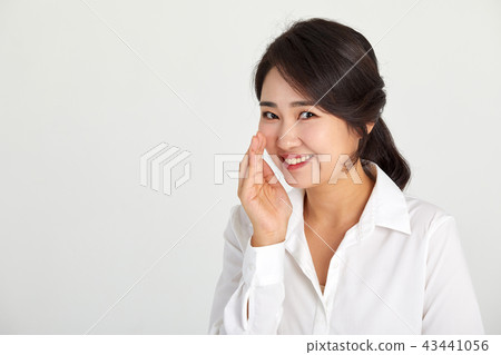 20s, 30s Business Woman, whisper, secret, 43441056
