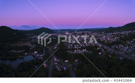 Residential area before sunrise (air shoot) 43441064