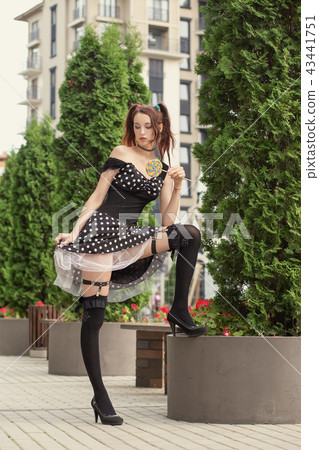 woman show stockings 43441751