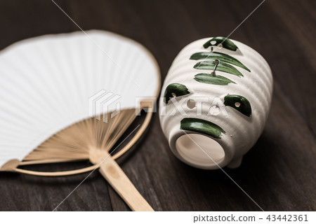 Conceptual photo 43442361