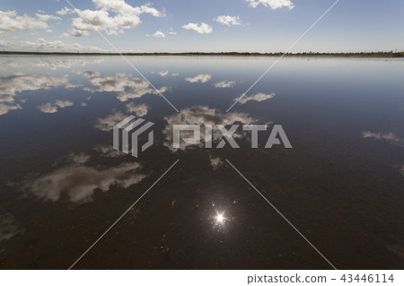 烏托奈湖 43446114