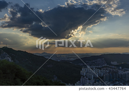 Inwangsan, Seodaemun-gu, Seoul 43447764