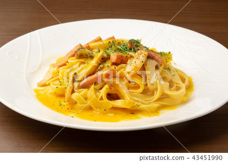 南瓜奶油麵食 43451990