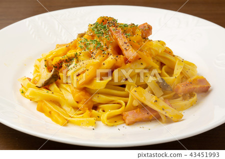 南瓜奶油麵食 43451993
