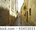 Empty alley in Rabat 43453033