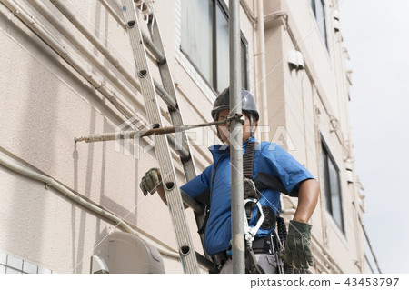 Workers, houses, scaffold temporary work External wall construction Dismantling material general purpose Workers, houses, scaffold temporary work External wall construction Dismantling material general purpose 43458797