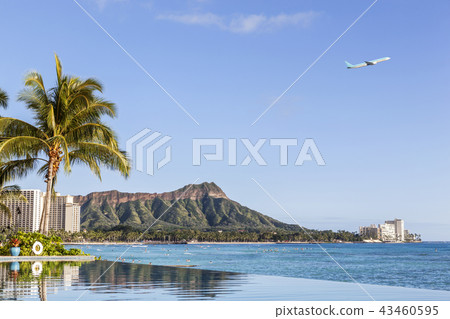 Airplane, Swimming Pool, Diamond Head, Hotel, Waikiki, Honolulu, Oahu, Hawaii, USA Airplane, Swimming Pool, Diamond Head, Hotel, Waikiki, Honolulu, Oahu, Hawaii, USA 43460595