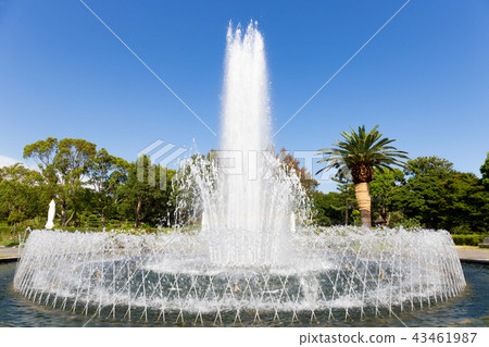 Suma Rikyu park fountain 43461987