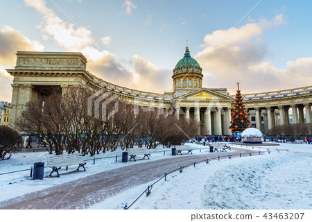 View of Kazan Cathedral and Christmas Tree 43463207