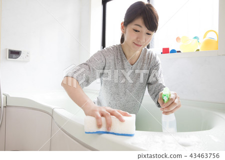 Bathroom cleaning Bathroom cleaning 43463756