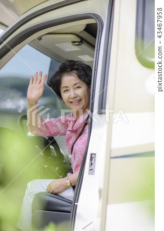 Senior Life 43467958