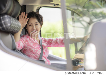 Senior Life Senior Life 43467963