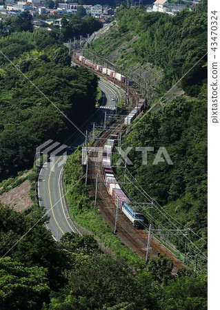 Long freight train 43470324