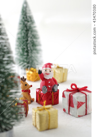 Christmas image Santa is coming 43470380