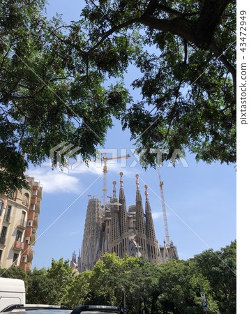 Sagrada Família / Sagrada Familia 43472949