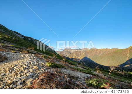 Mt. Hashigatake seen from Chonenarikoshi 43473756
