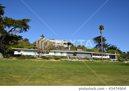 America Pebble Beach 43474904