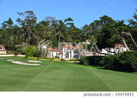 America Pebble Beach 43474935