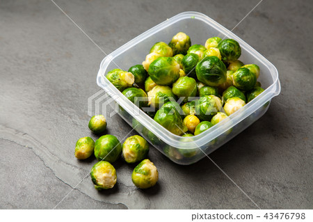 Fresh brussles sprouts 43476798