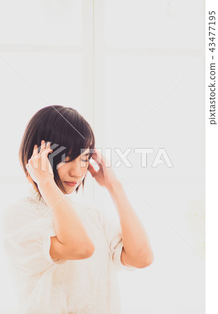 Headache 43477195