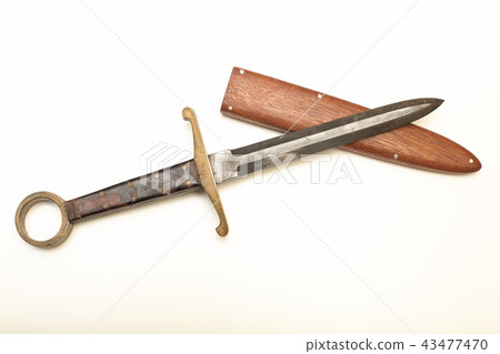 ring dagger with wooden scarbard 43477470