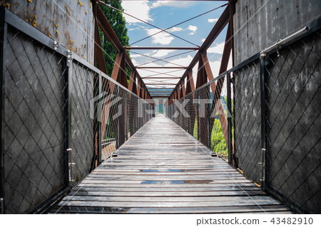 Mandas Yuyu沒有Genie Bridge Mandas Yuyu沒有Genie Bridge 43482910