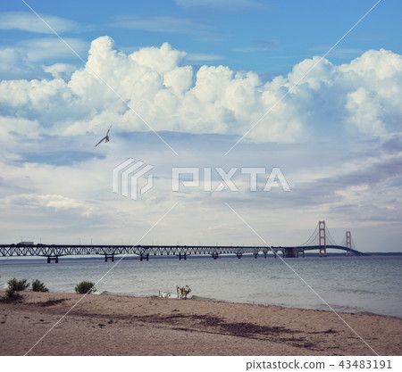 Mackinac suspension bridge at sunset. 43483191