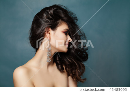 Beautiful brunette woman portrait. Beautiful brunette woman portrait. 43485093