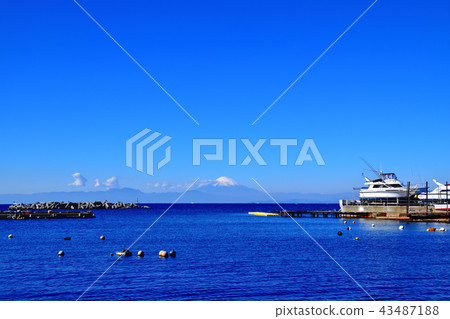 Mt. Fuji seen from Miura Peninsula Arai fishing port 43487188