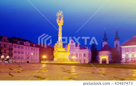 Trinity Column on Unirii Square, Timisoara Trinity Column on Unirii Square, Timisoara 43487473