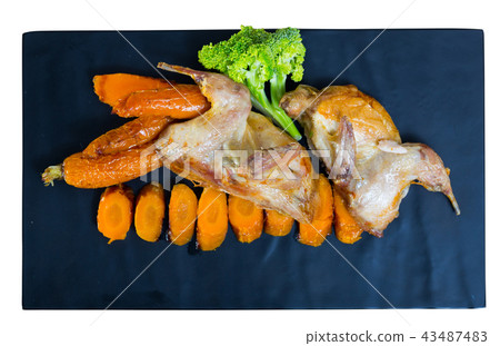 Teriyaki partridge with grilled carrots 43487483