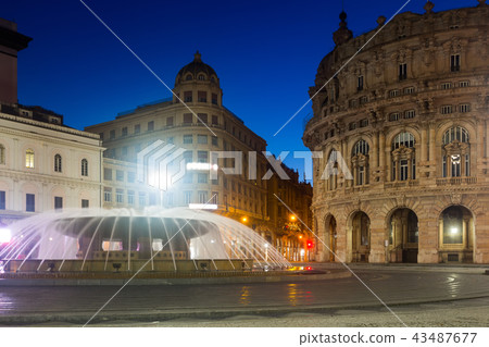 Night light of The Ferrari Square with fountain in Genoa of Italy Night light of The Ferrari Square with fountain in Genoa of Italy 43487677